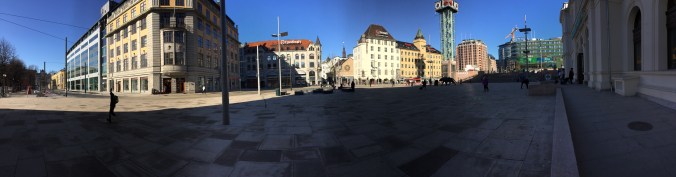 Bahnhofsvorplatz, Jernbanetorget, Copyright: insidenorway